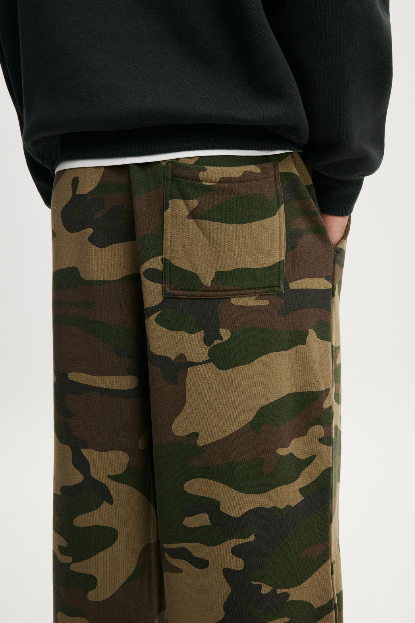 Super Baggy Track Pant
