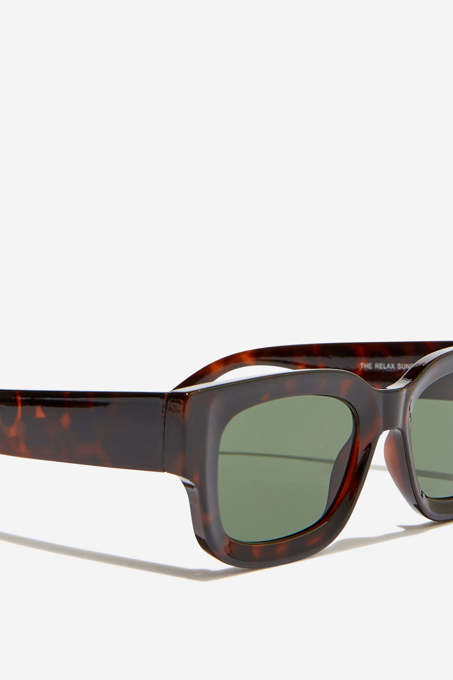 The Relax Sunglasses