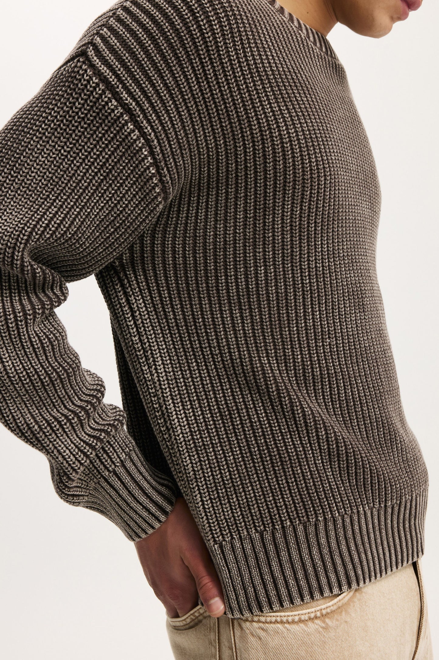Washed Box Fit Crew Knit