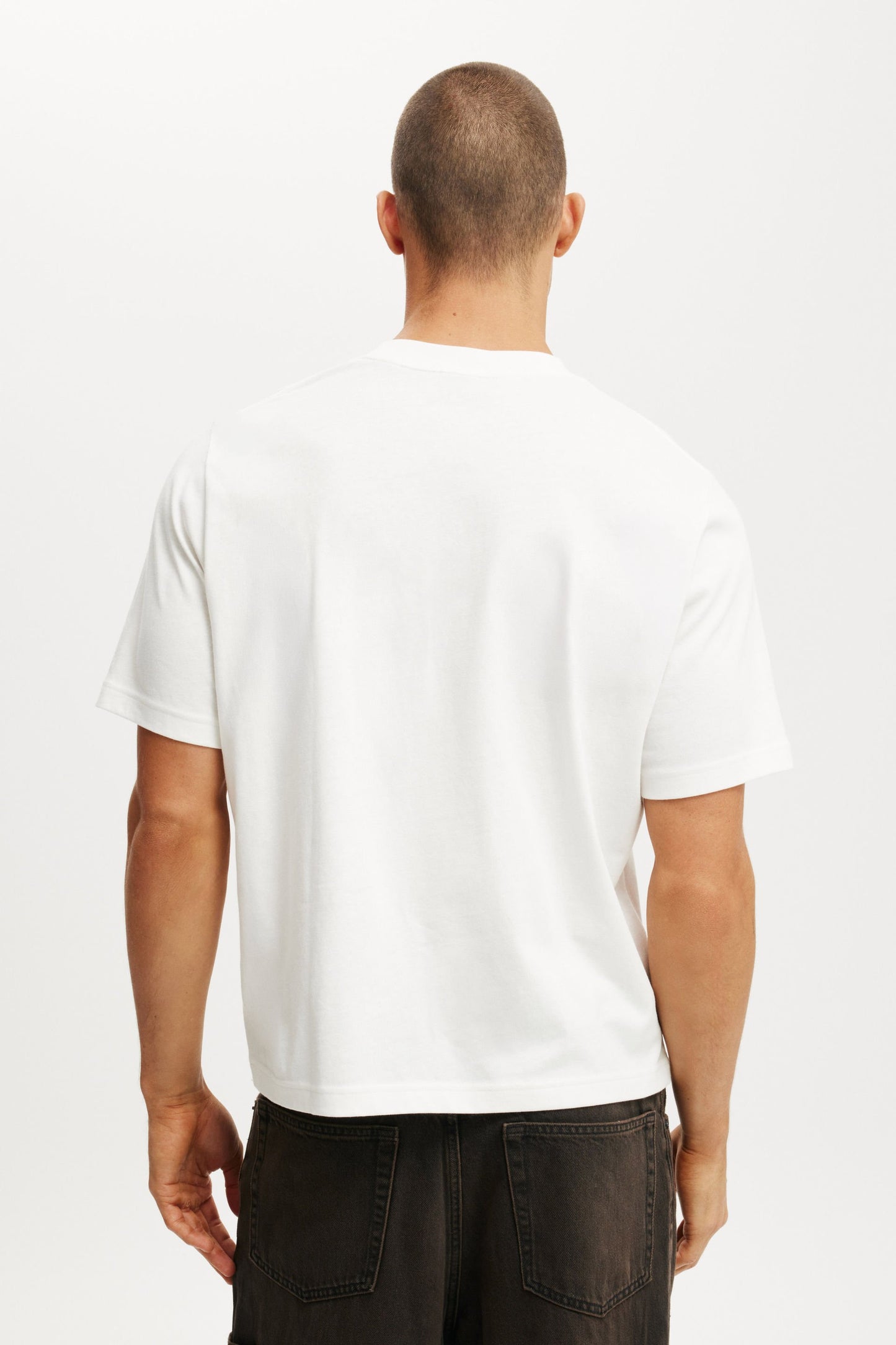 Cropped Fit Music T-Shirt