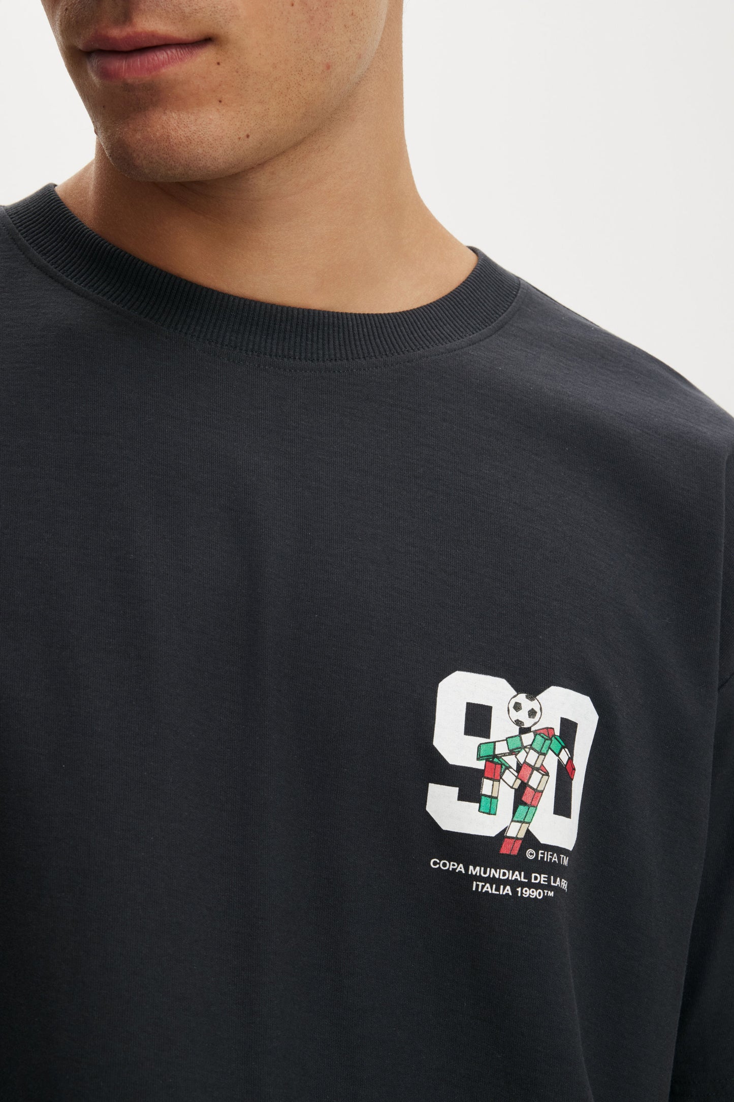 Box Fit FIFA T-Shirt