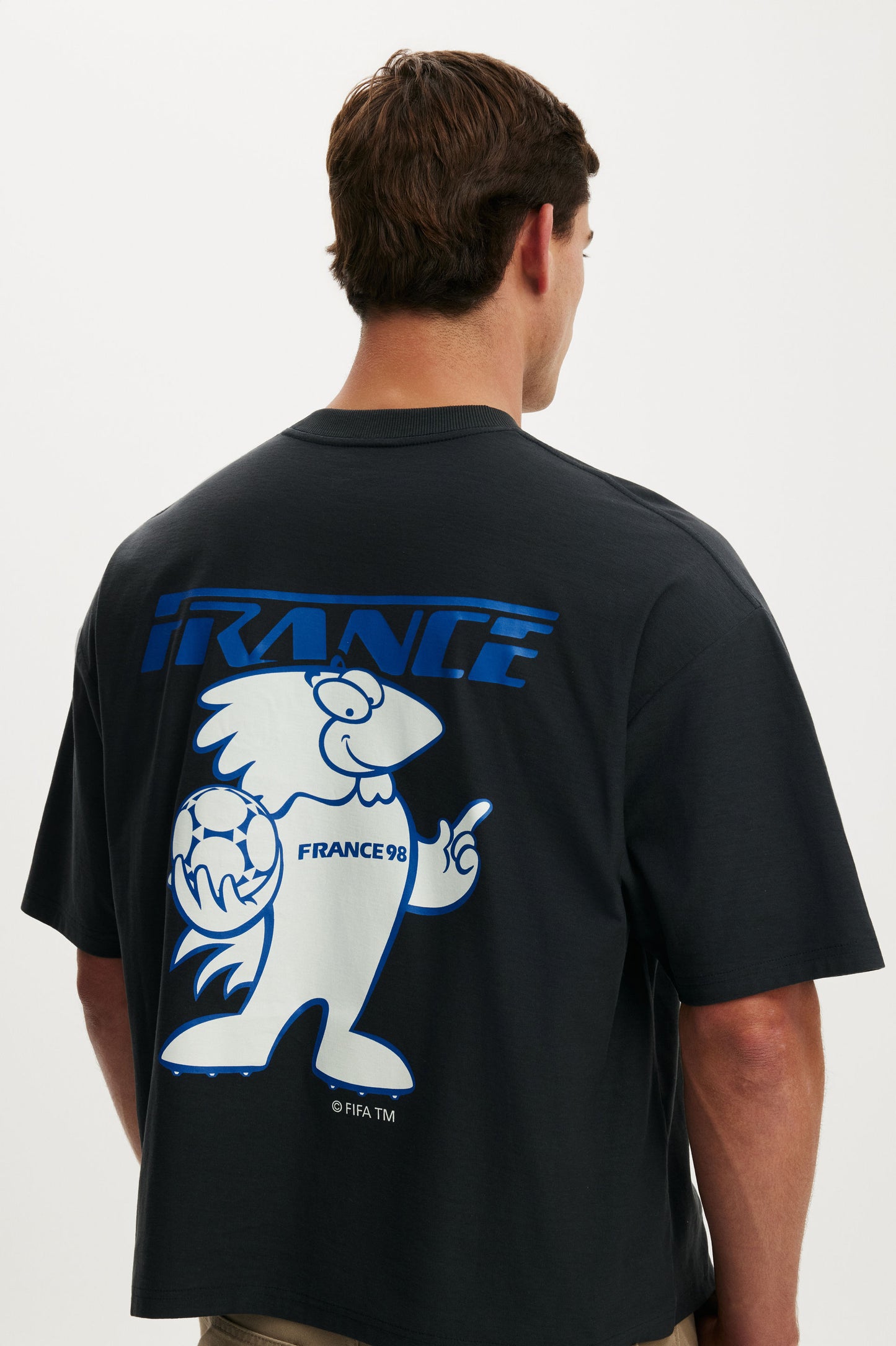 Cropped Fit FIFA T-Shirt