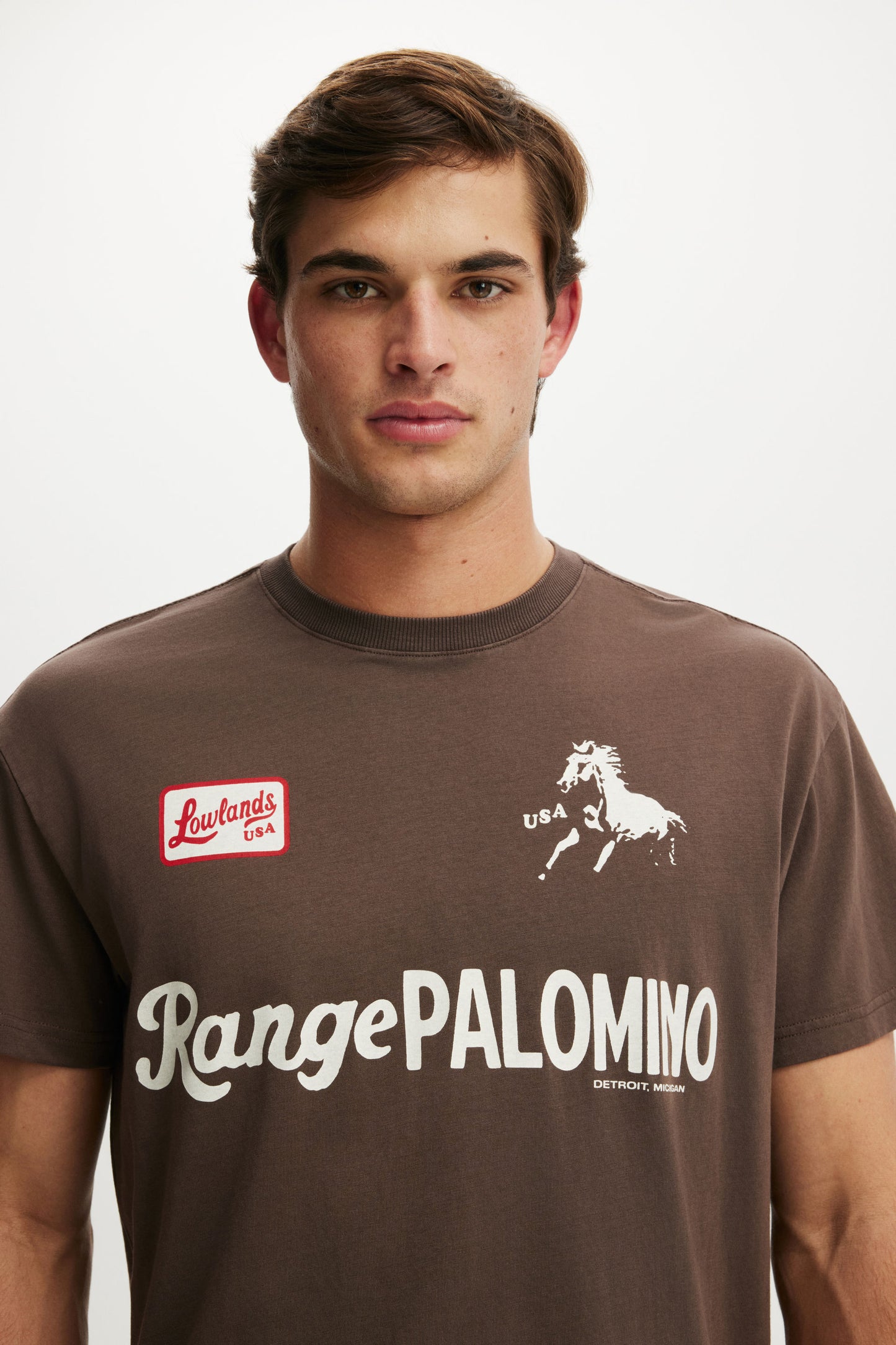 Fitted Graphic T-Shirt
