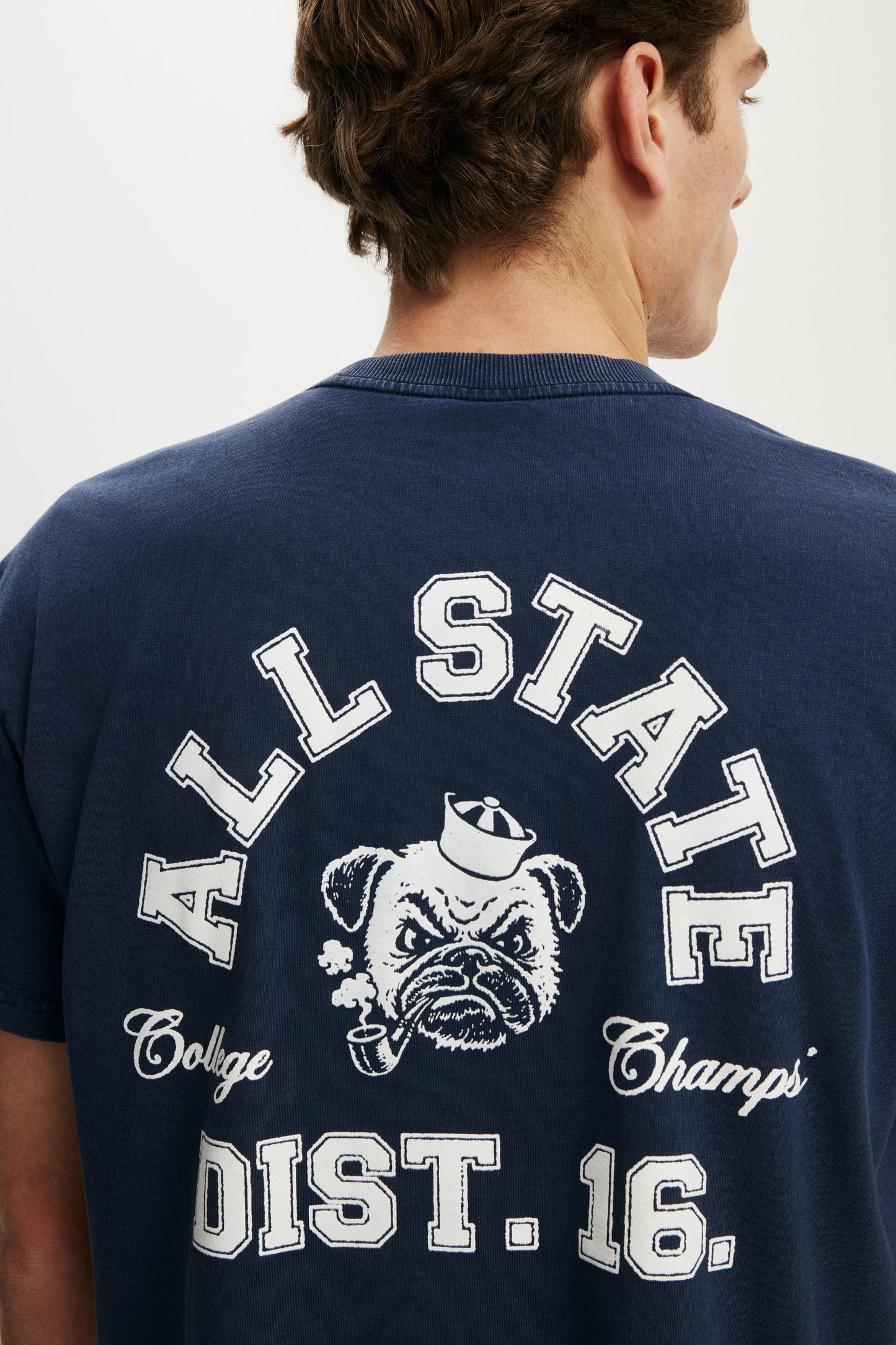Fitted Graphic T-Shirt