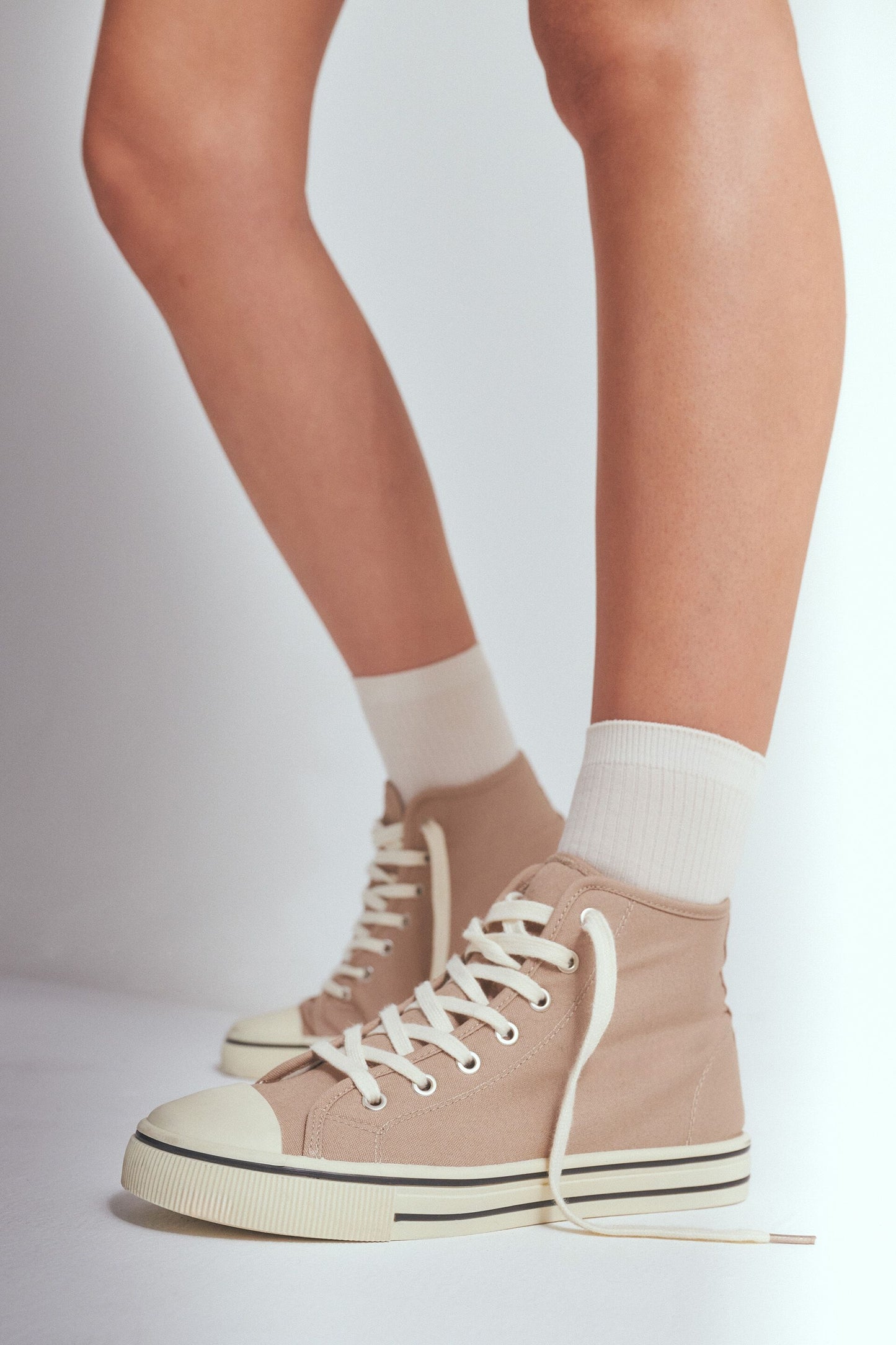 Harlow High Top