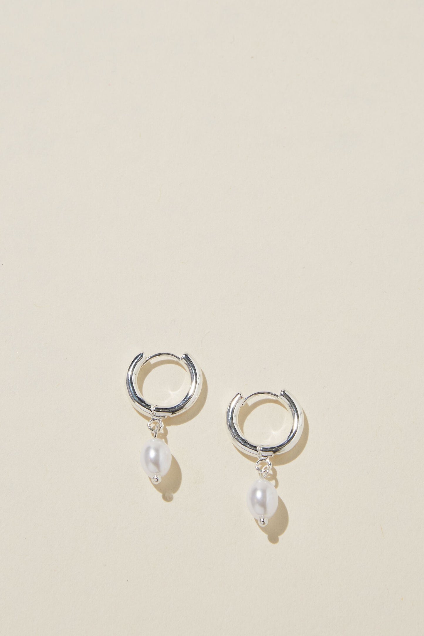 Huggie Hoop Earring