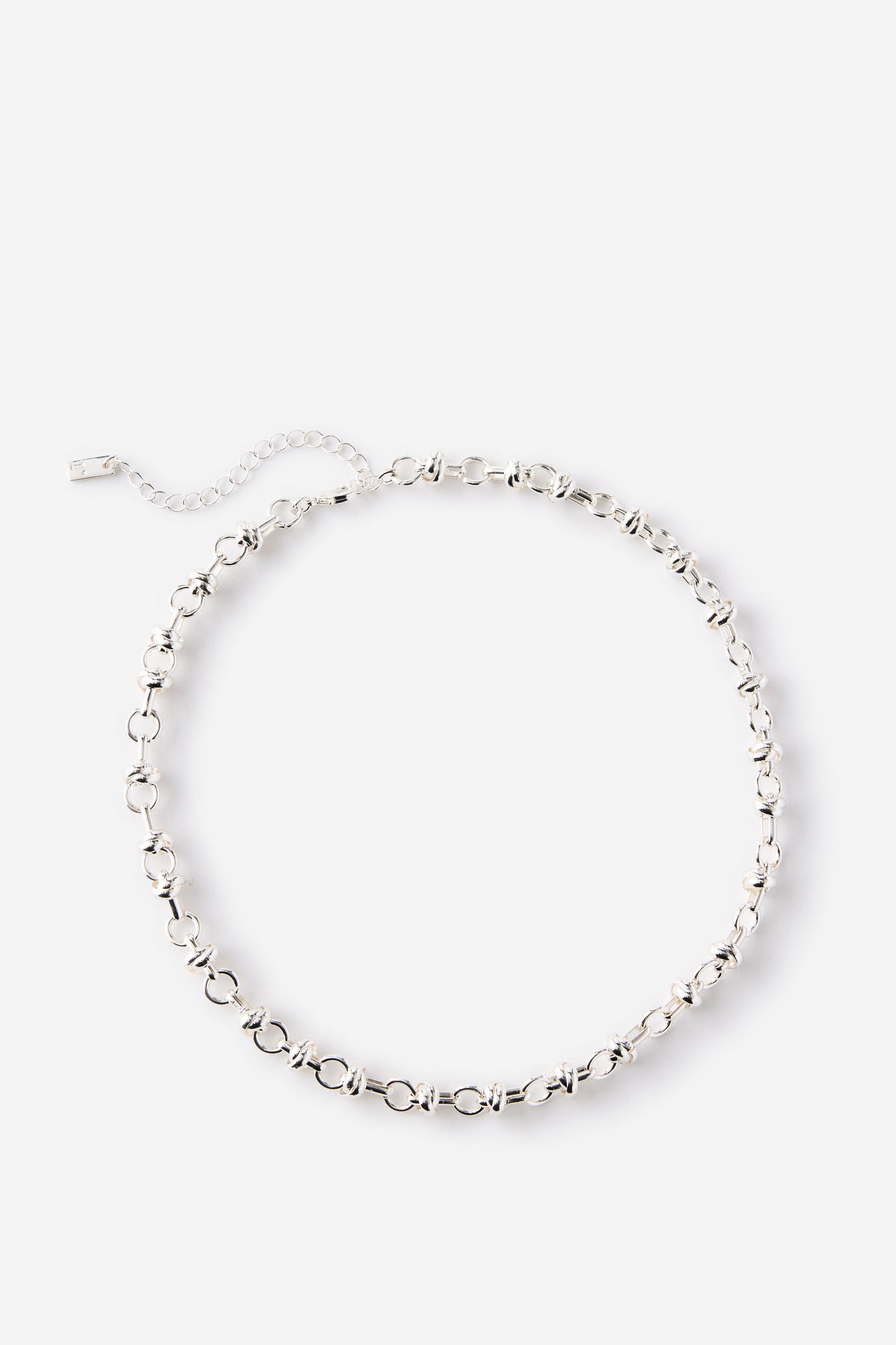 Mid Chain Necklace