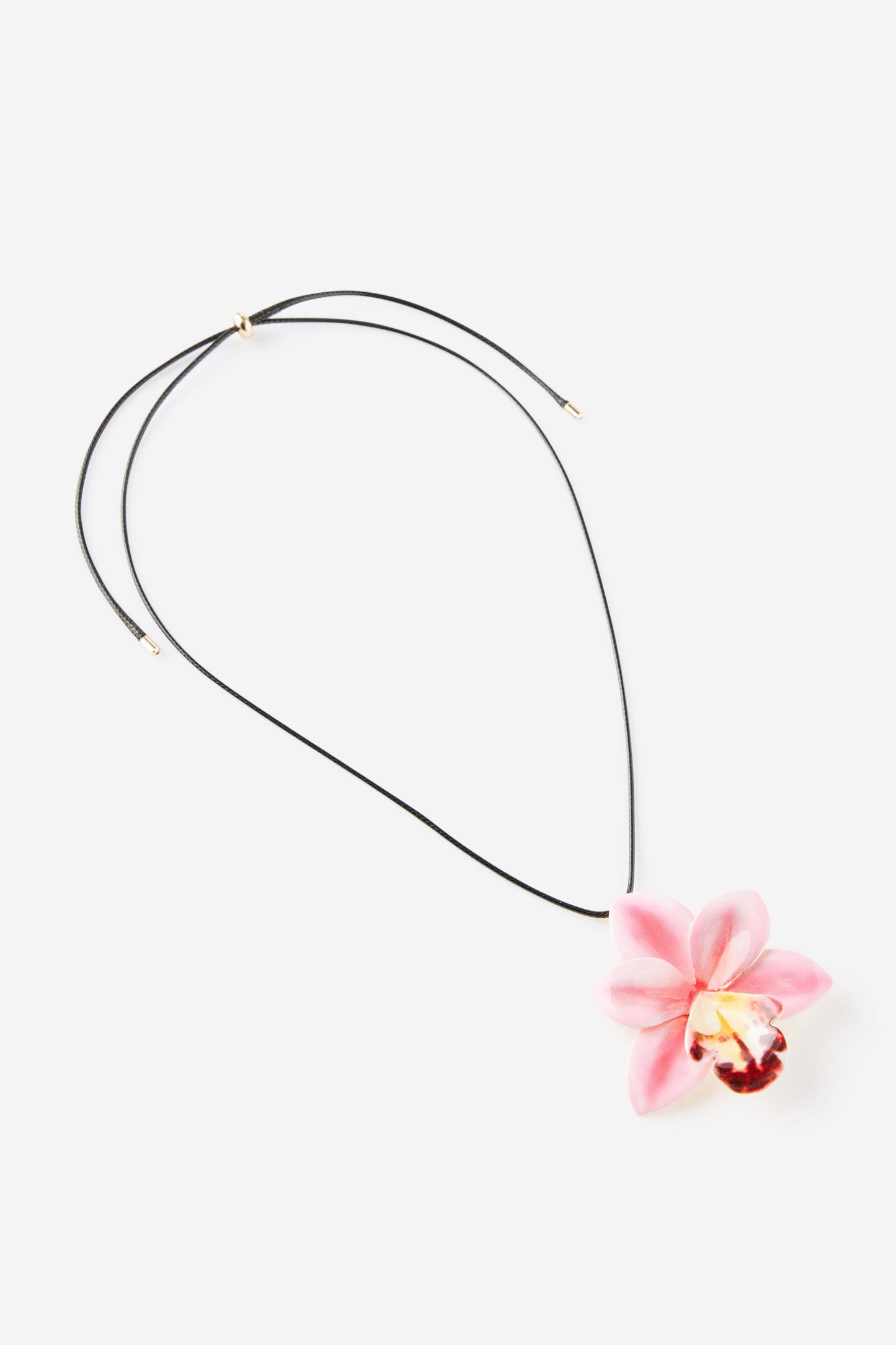 Cord Pendant Necklace