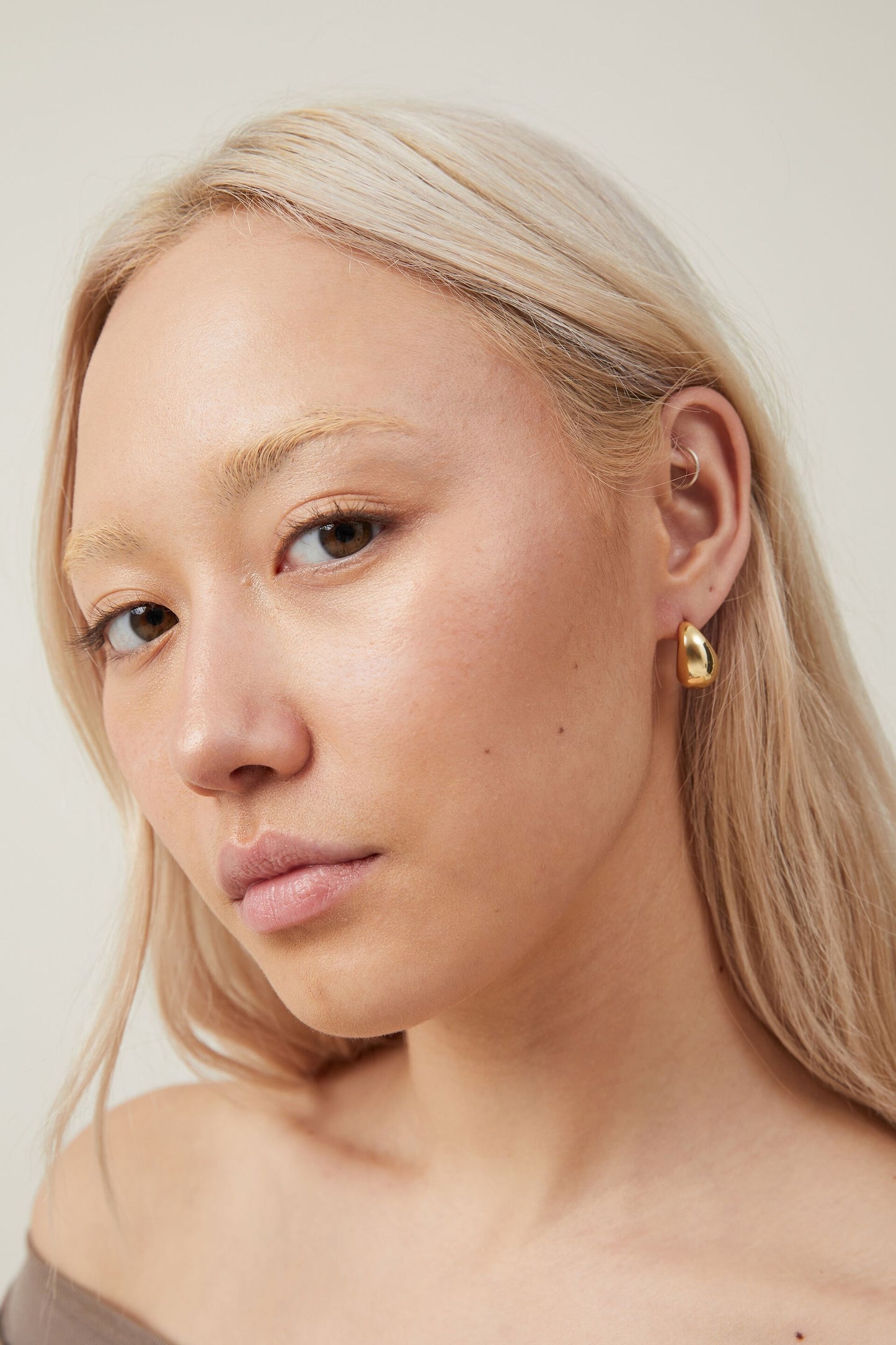 Small Charm Earring