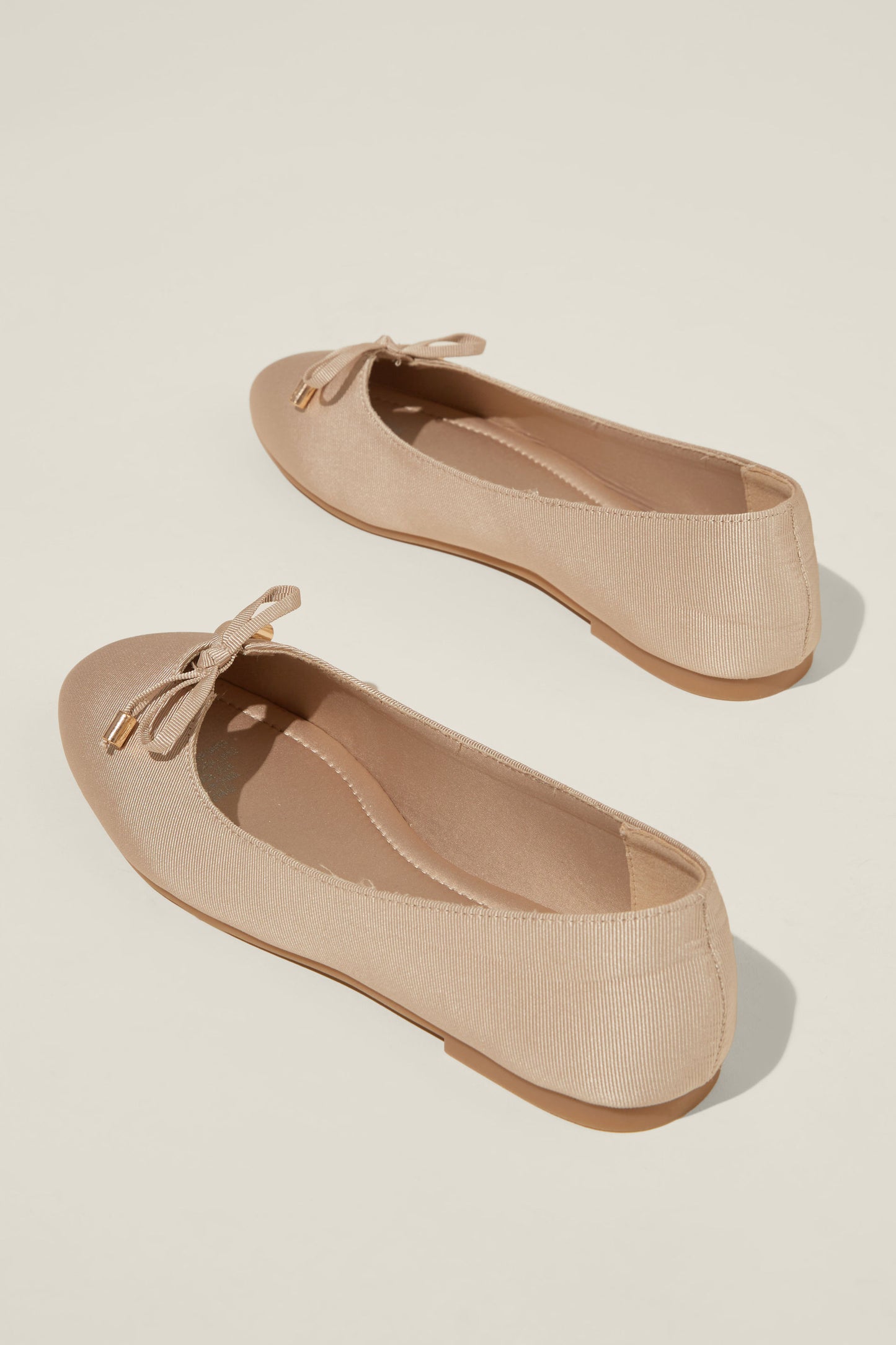 Mia Bow Ballerina