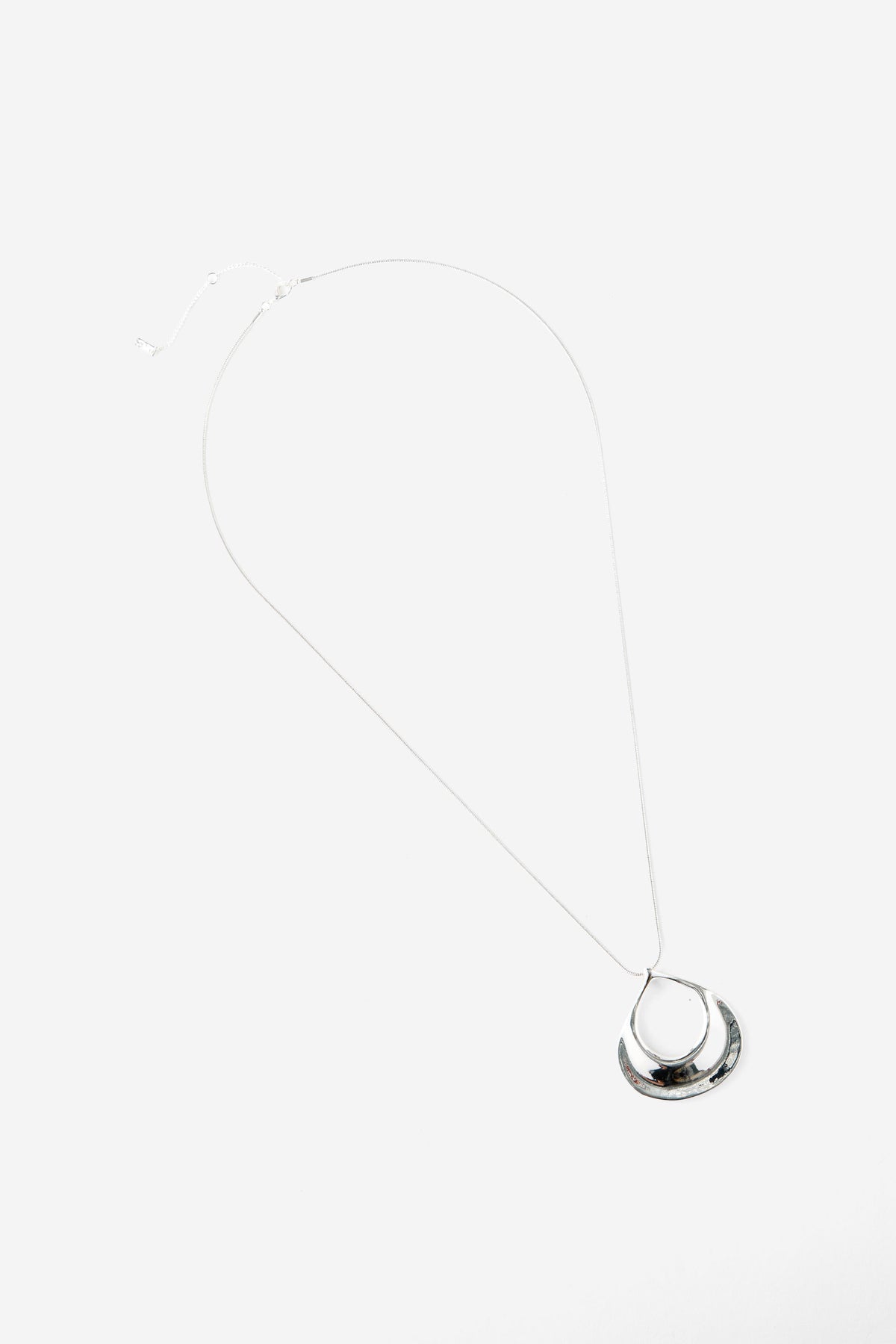 Long Pendant Necklace