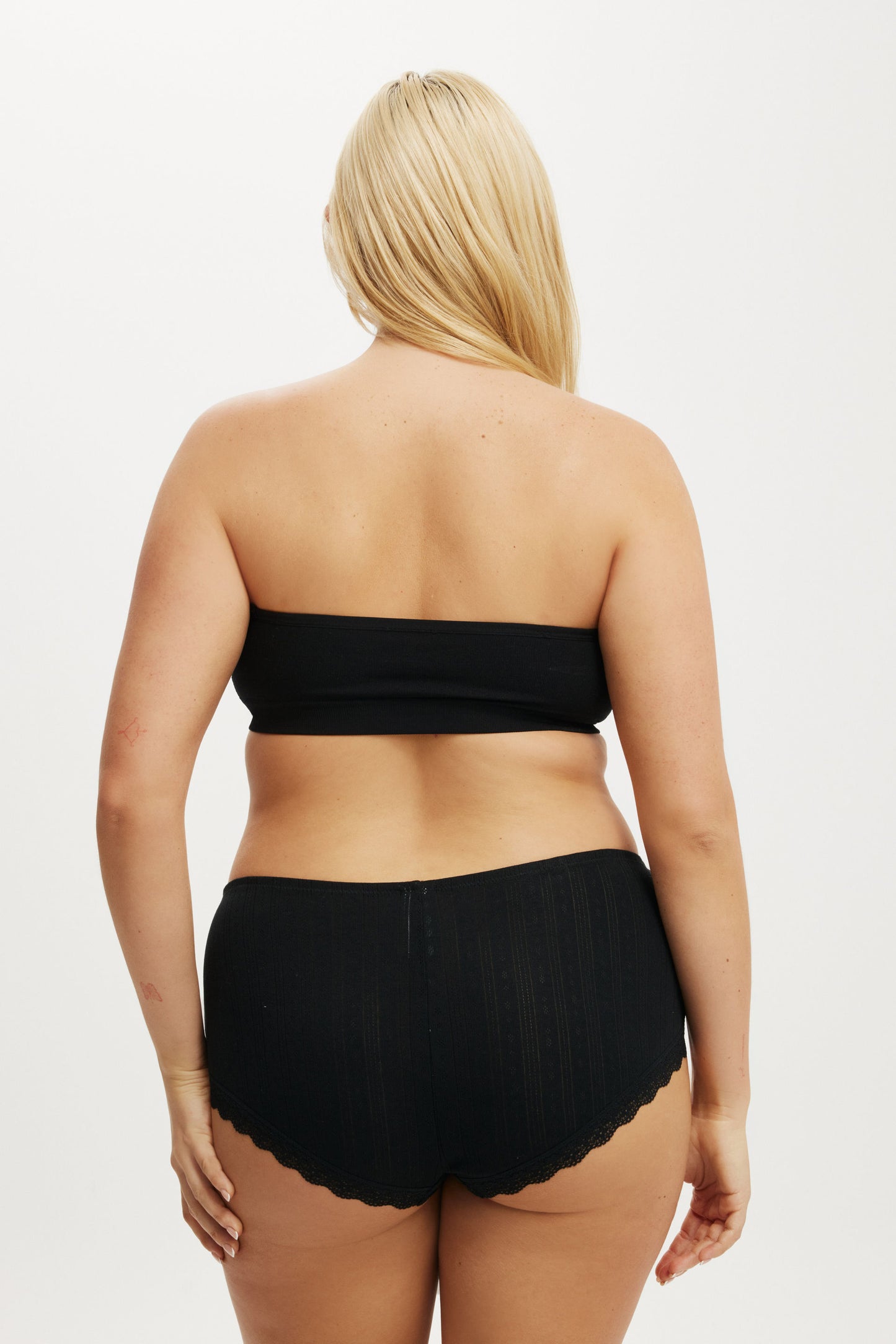 Seamless Sweetheart Padded Bandeau