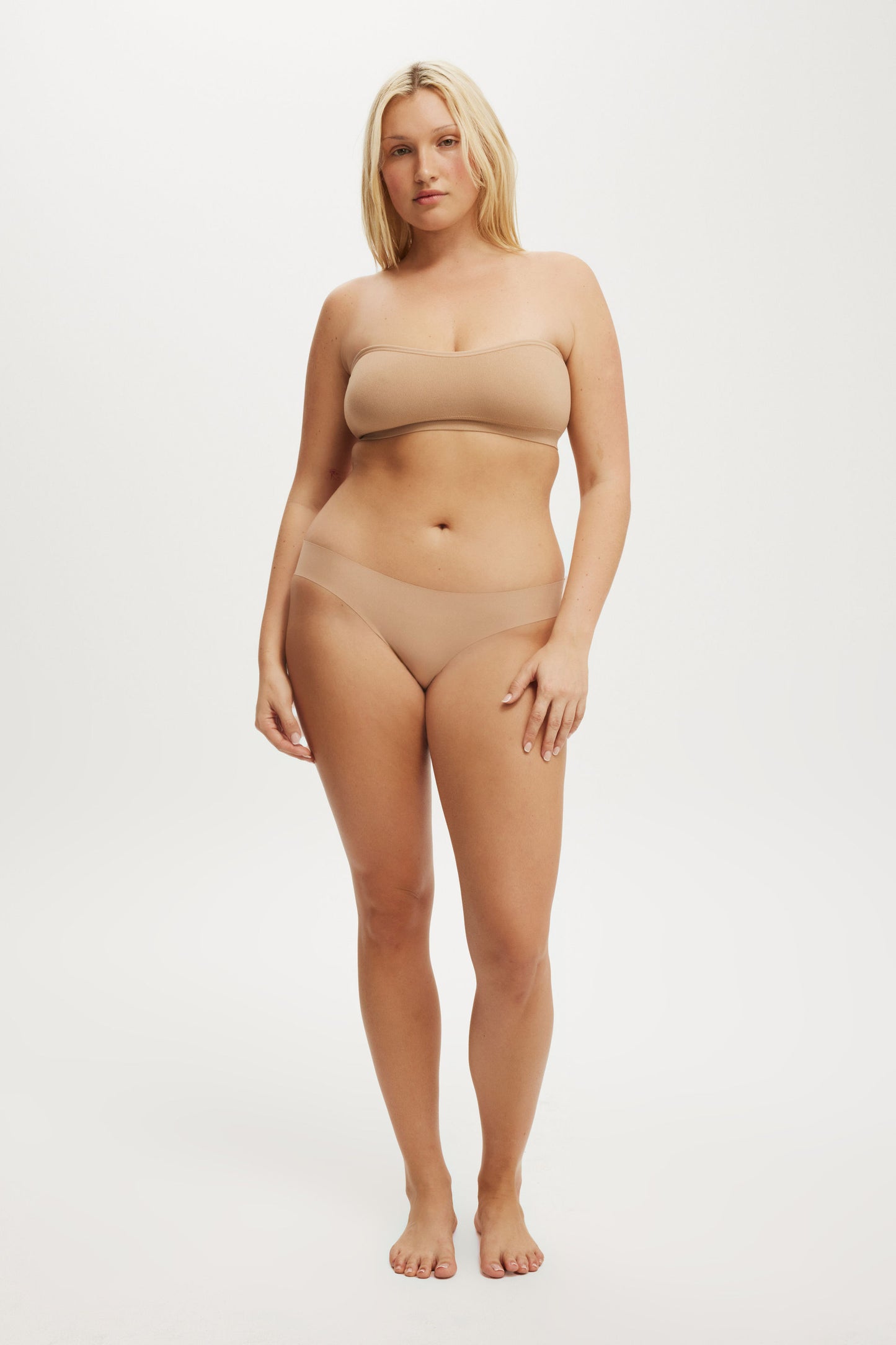 Seamless Sweetheart Padded Bandeau