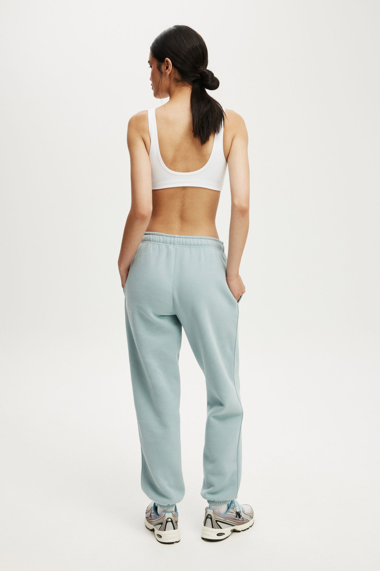 Plush Essential Gym Sweatpant