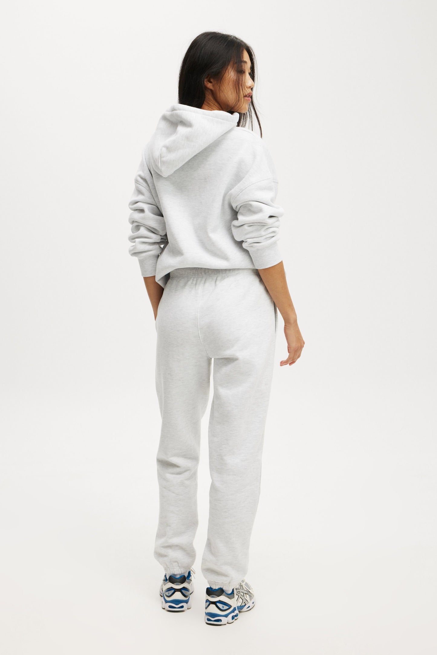 Plush Essential Gym Sweatpant