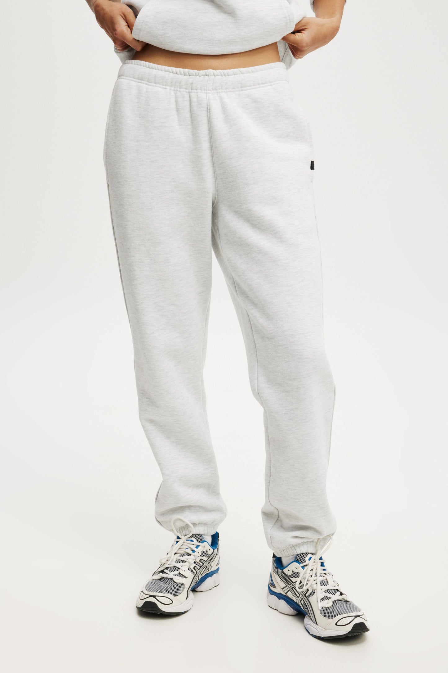 Plush Essential Gym Sweatpant
