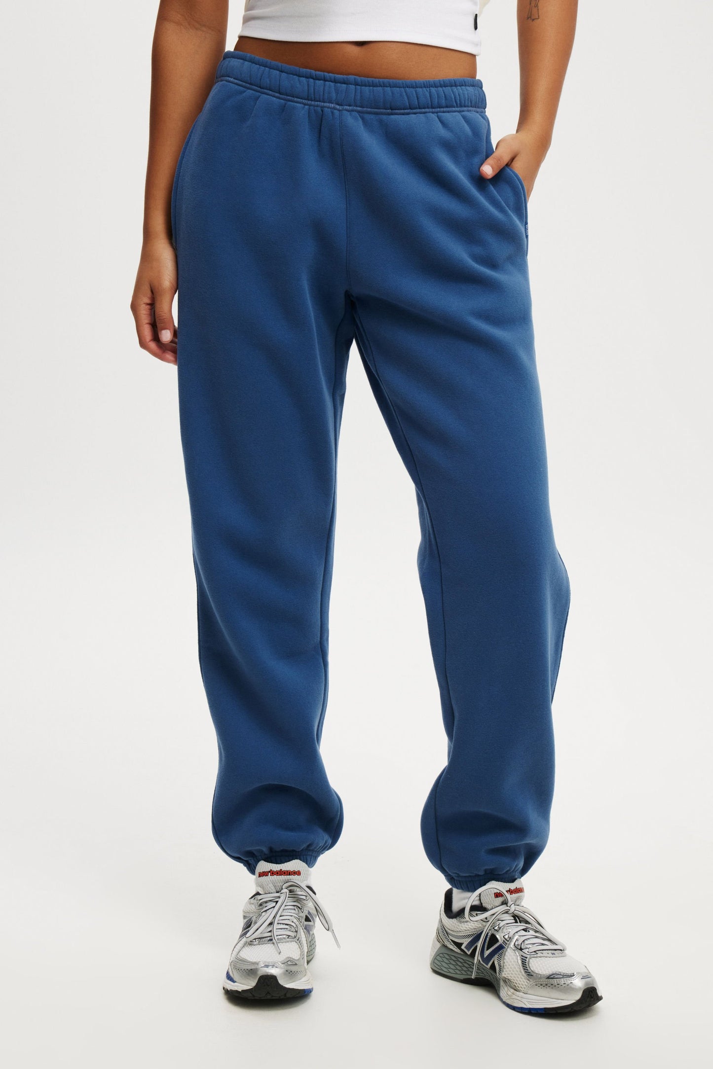 Plush Essential Gym Sweatpant
