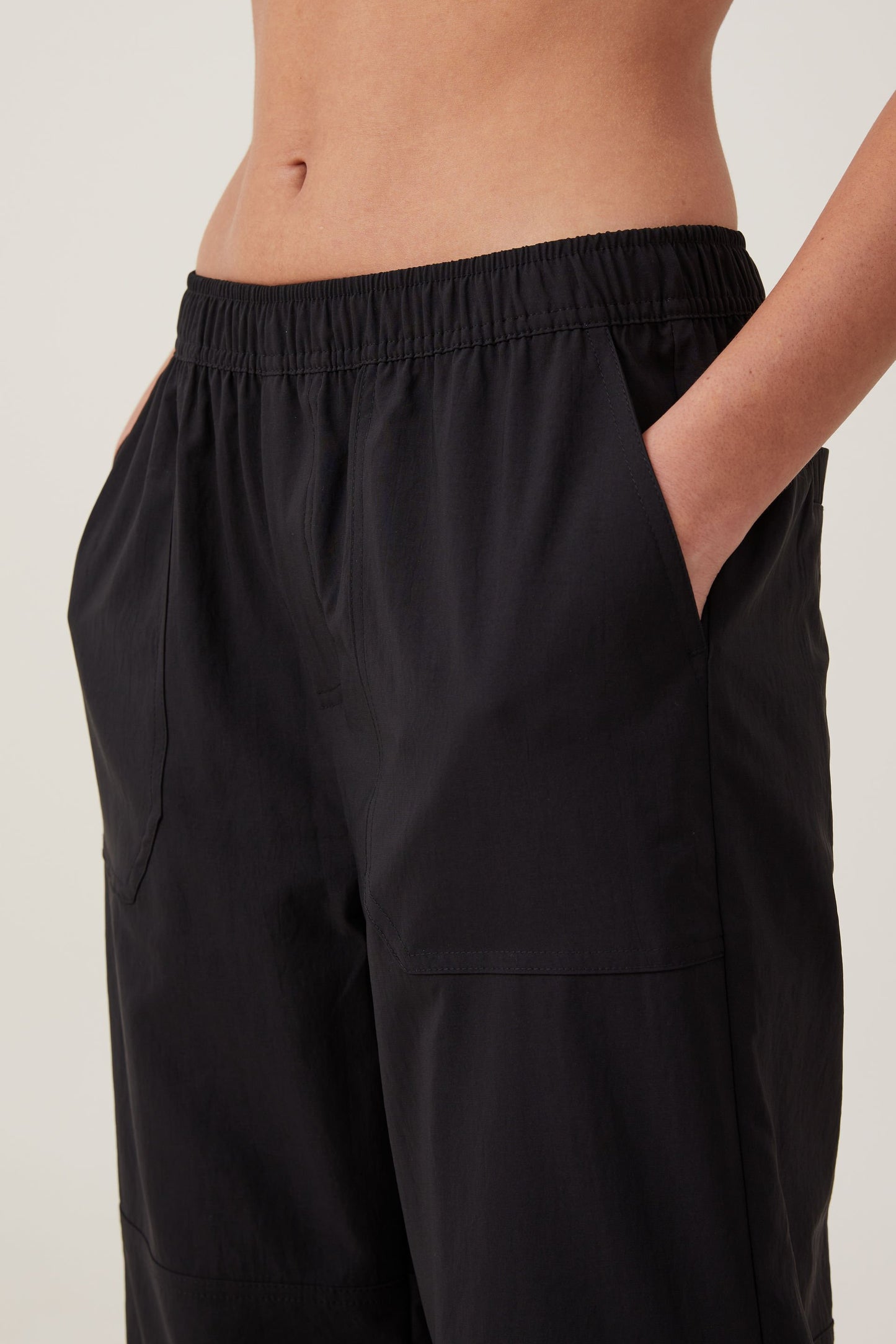 Essential Move Pant