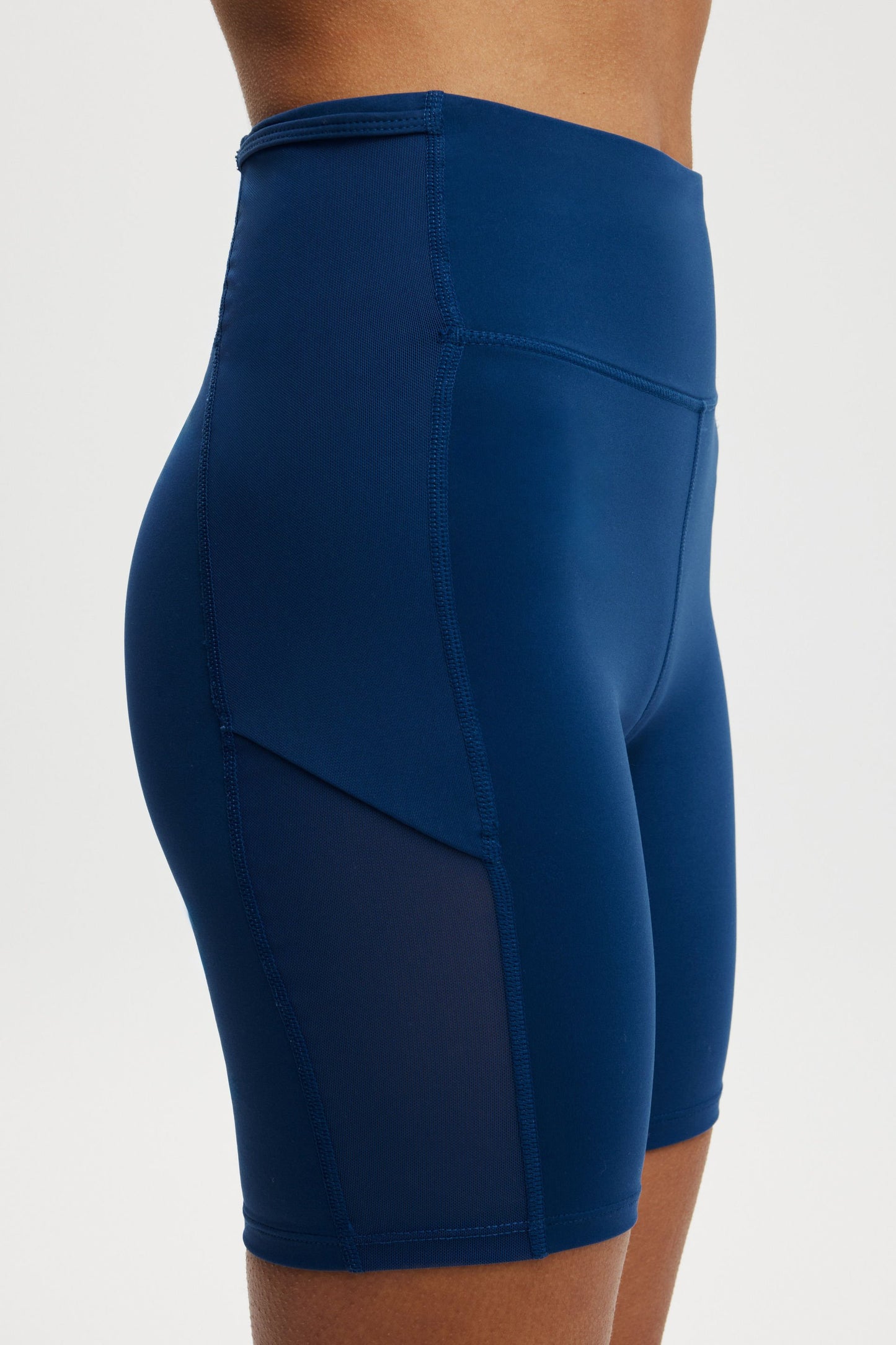 Ultra Luxe Mesh Pocket Bike Short