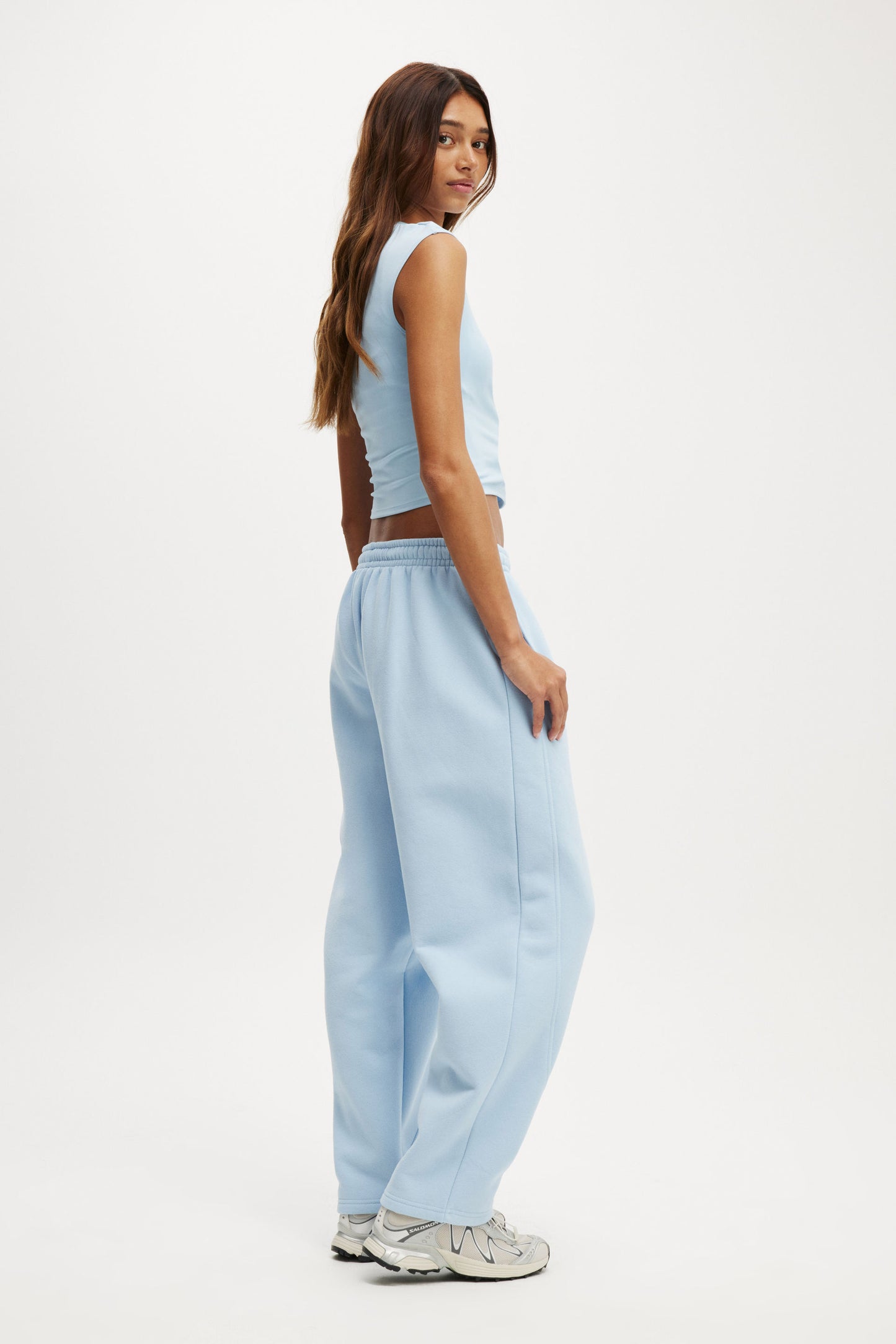 Plush Essential Barrel Sweatpant