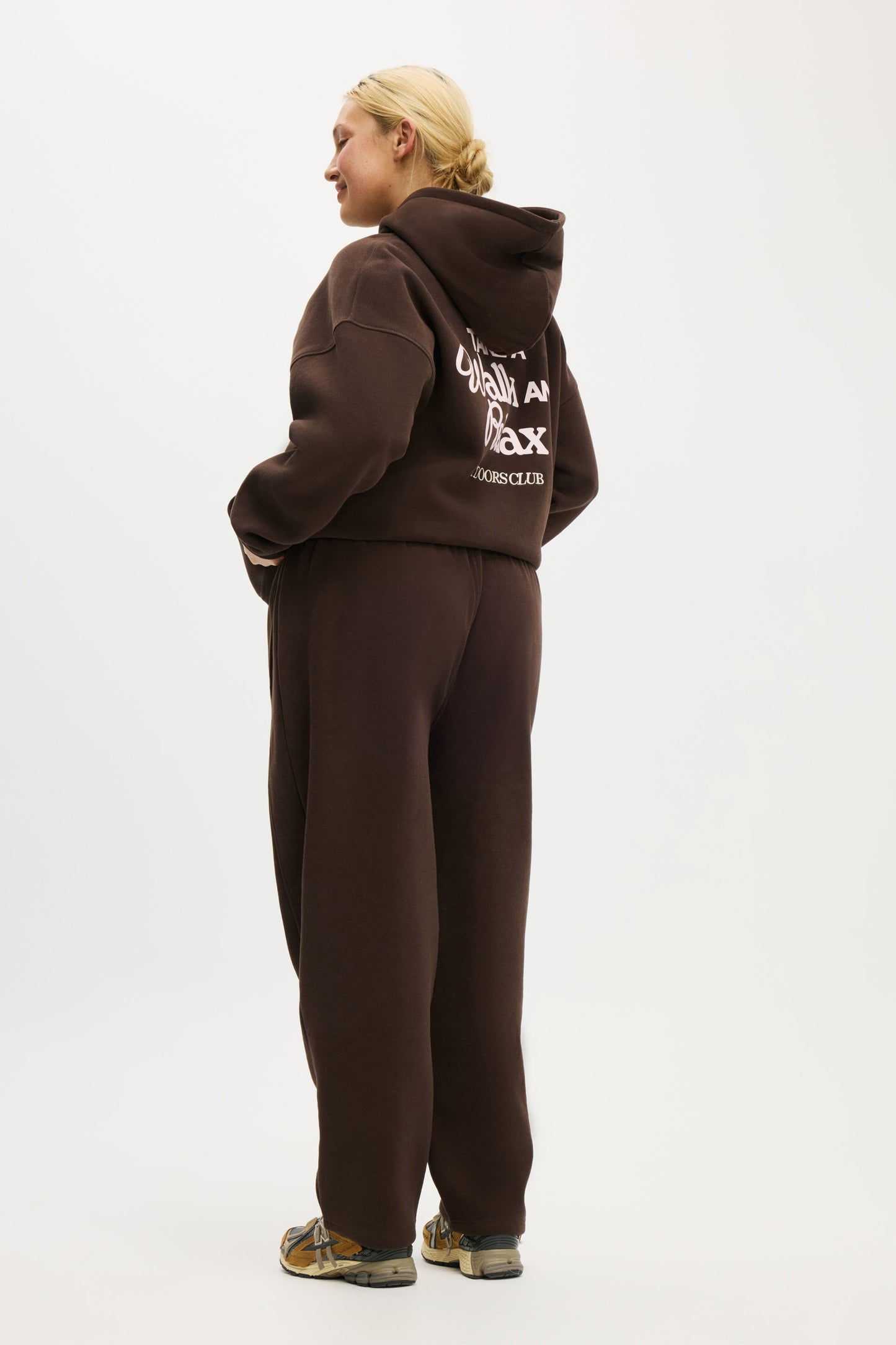 Plush Essential Barrel Sweatpant
