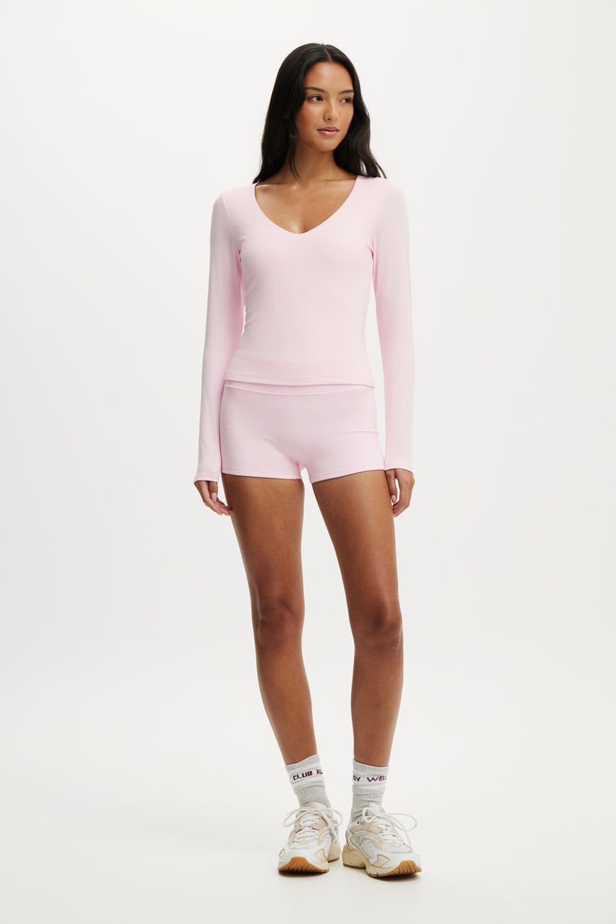 Ultra Soft Scoop Neck Long Sleeve