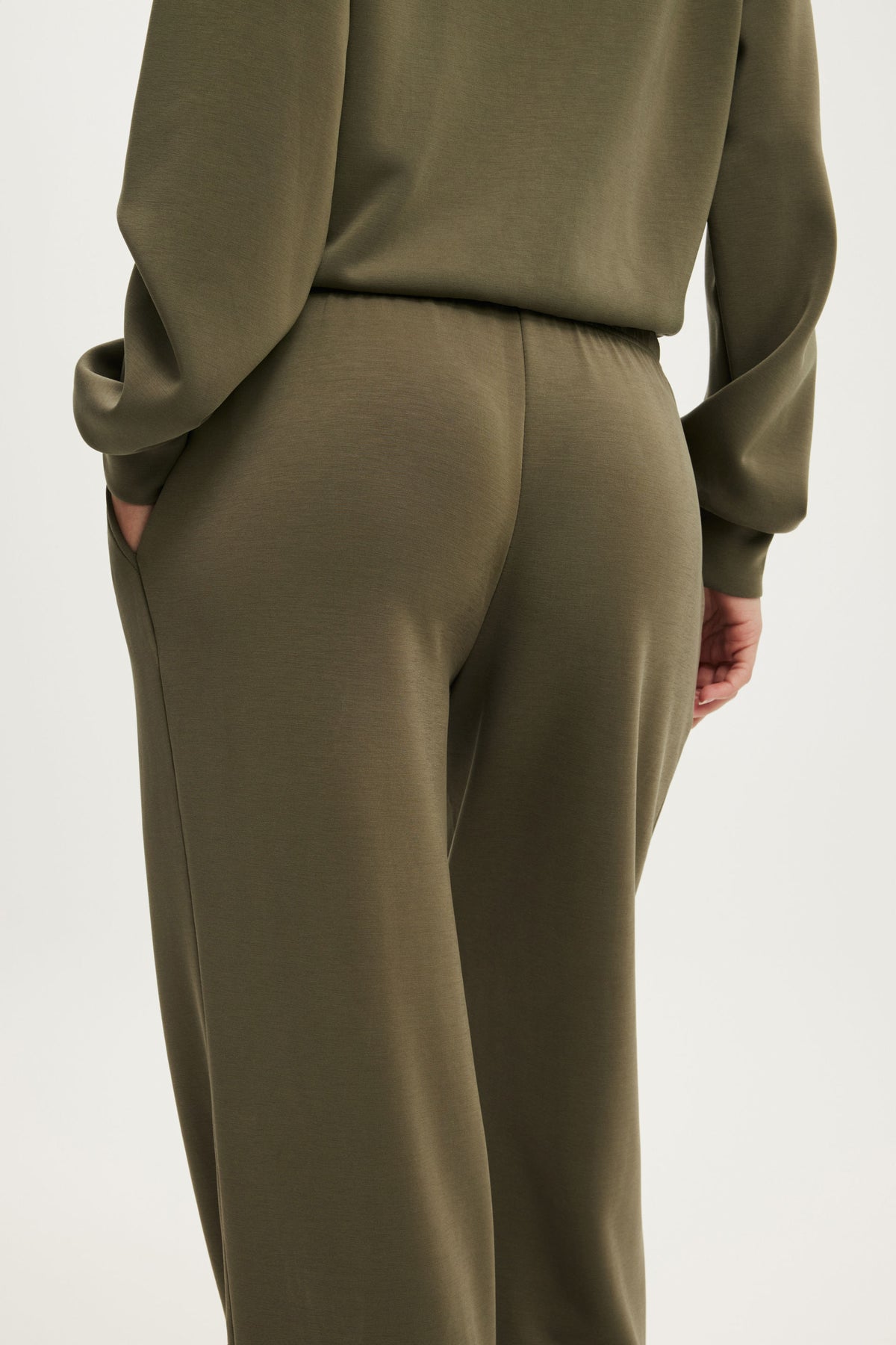 Ultimate Soft Wide Leg Pant