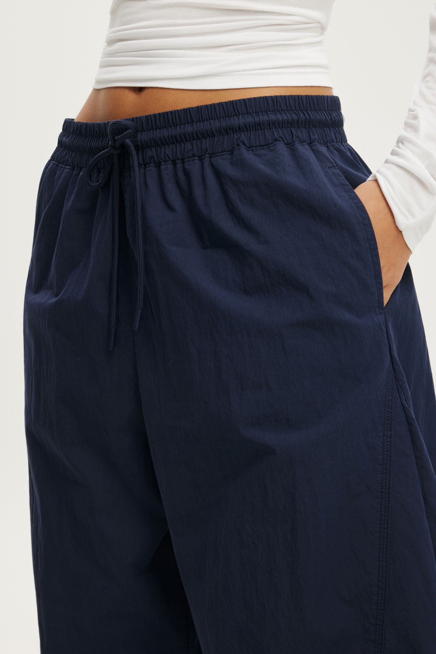 Active Woven Balloon Pant