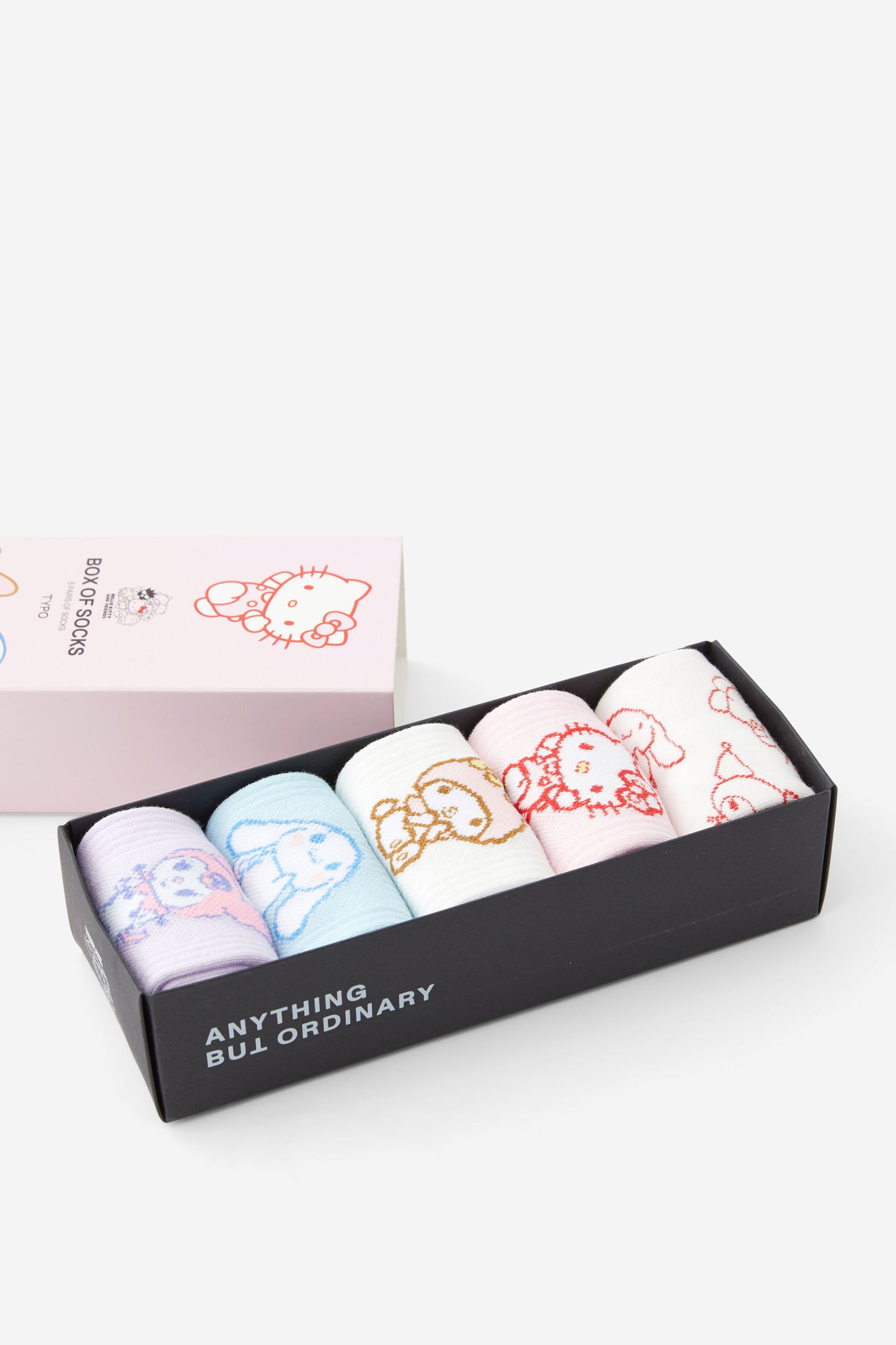Hello Kitty Box Of Socks