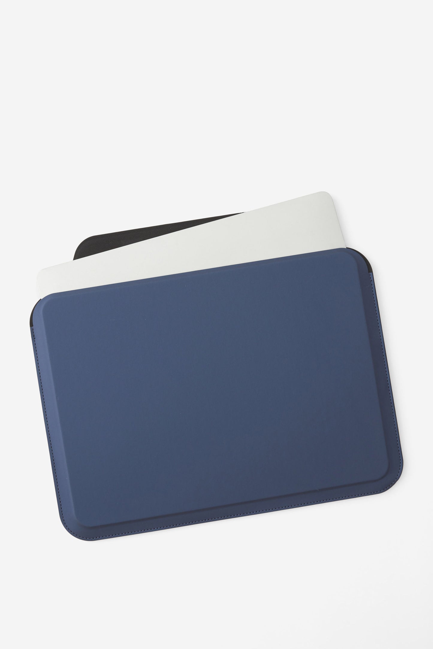 Metro Multi Tech Laptop Case And Stand