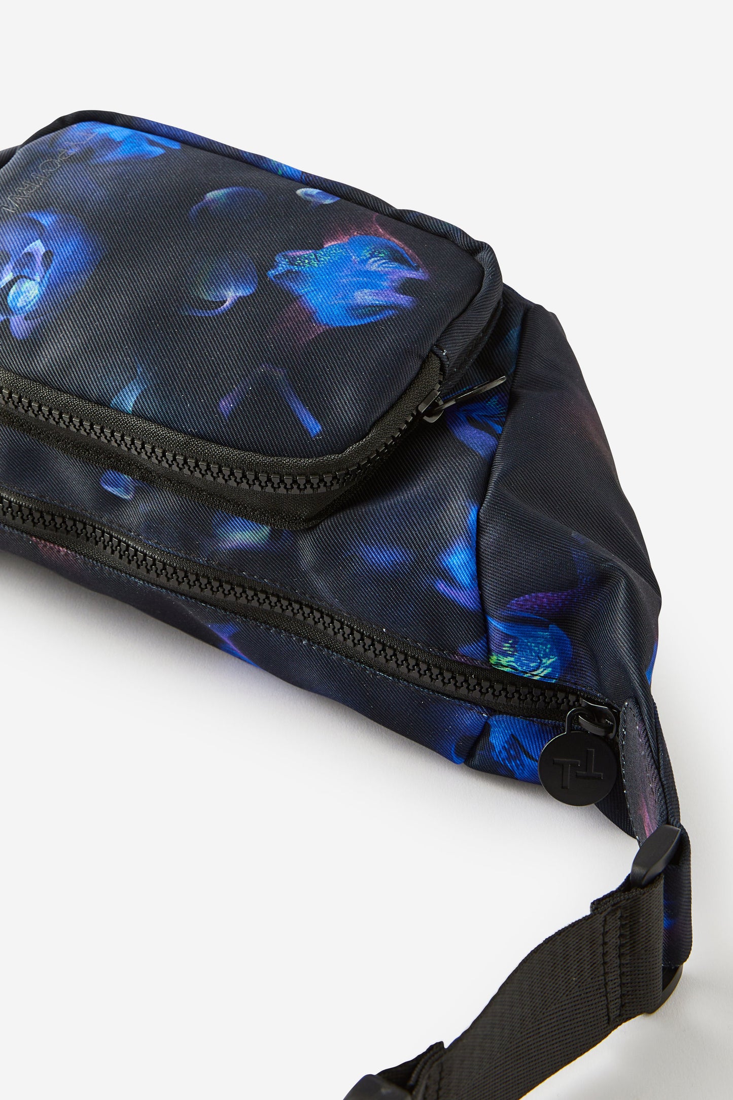 Traveller Sling Bag