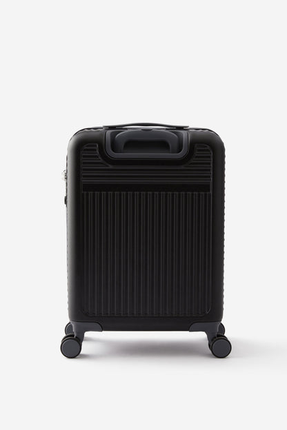 Traveller 20 Inch Carry On Suitcase