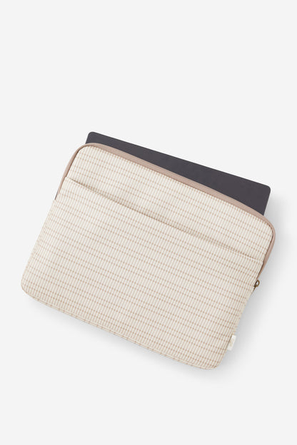 Pro 16 Inch Laptop Case