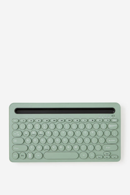 Wireless Keyboard With Built-In Tech Stand