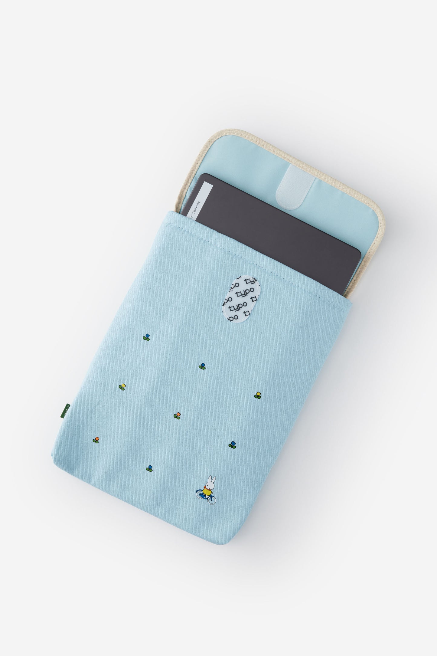 Collector Mode 14 Inch Laptop Sleeve