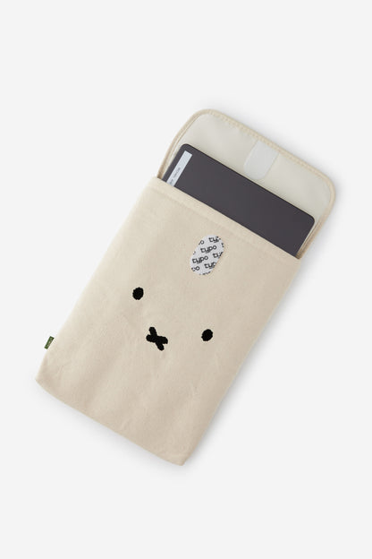 Collector Mode 14 Inch Laptop Sleeve