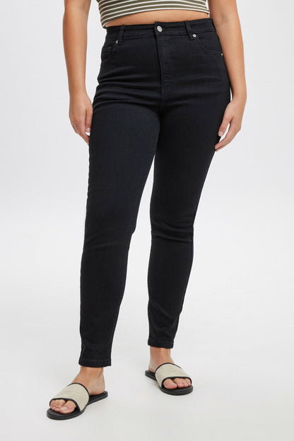 High Rise Skinny Jean