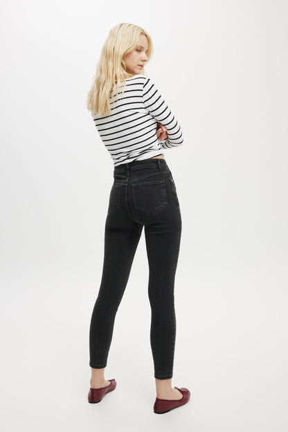 High Rise Skinny Jean