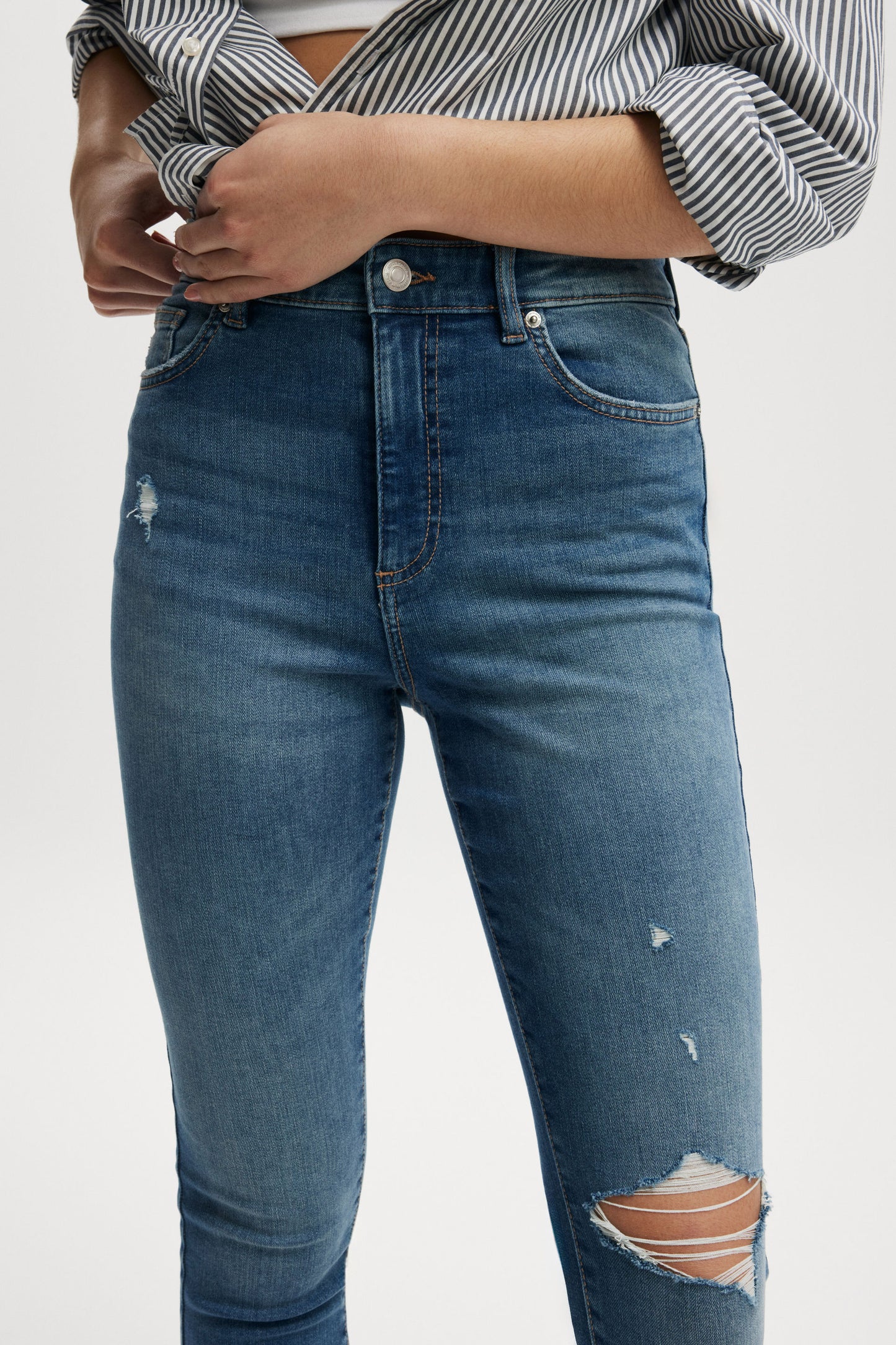 High Rise Skinny Jean