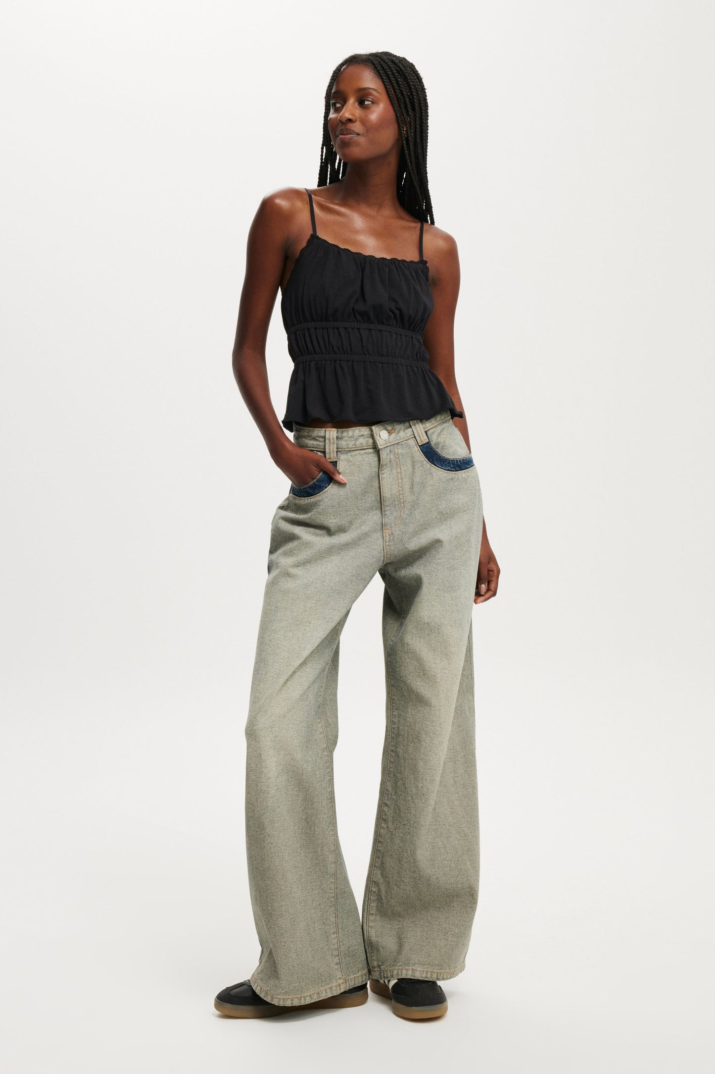Relaxed Wide Jean