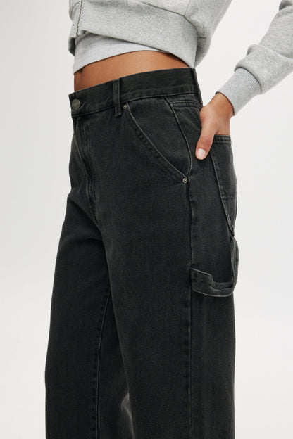 Loose Straight Jean