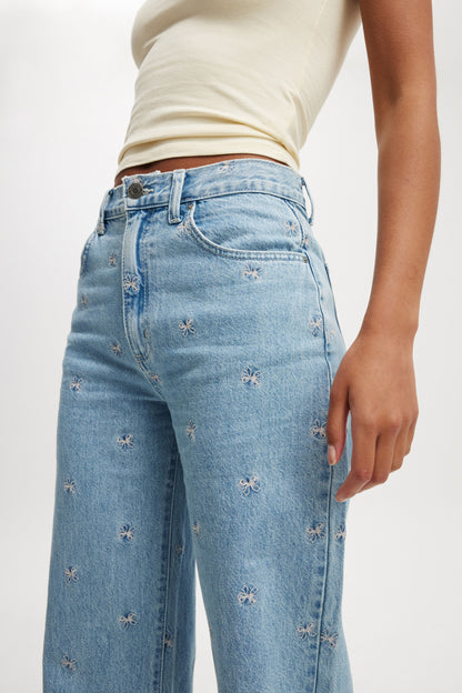 Loose Straight Jean