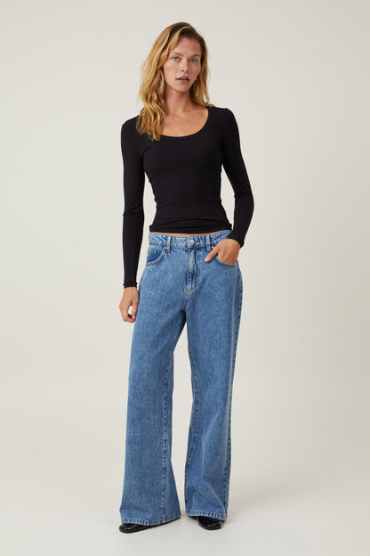 Staple Rib Scoop Neck Long Sleeve Top