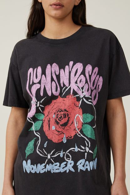 Guns &amp; Roses Oversized Graphic Tee