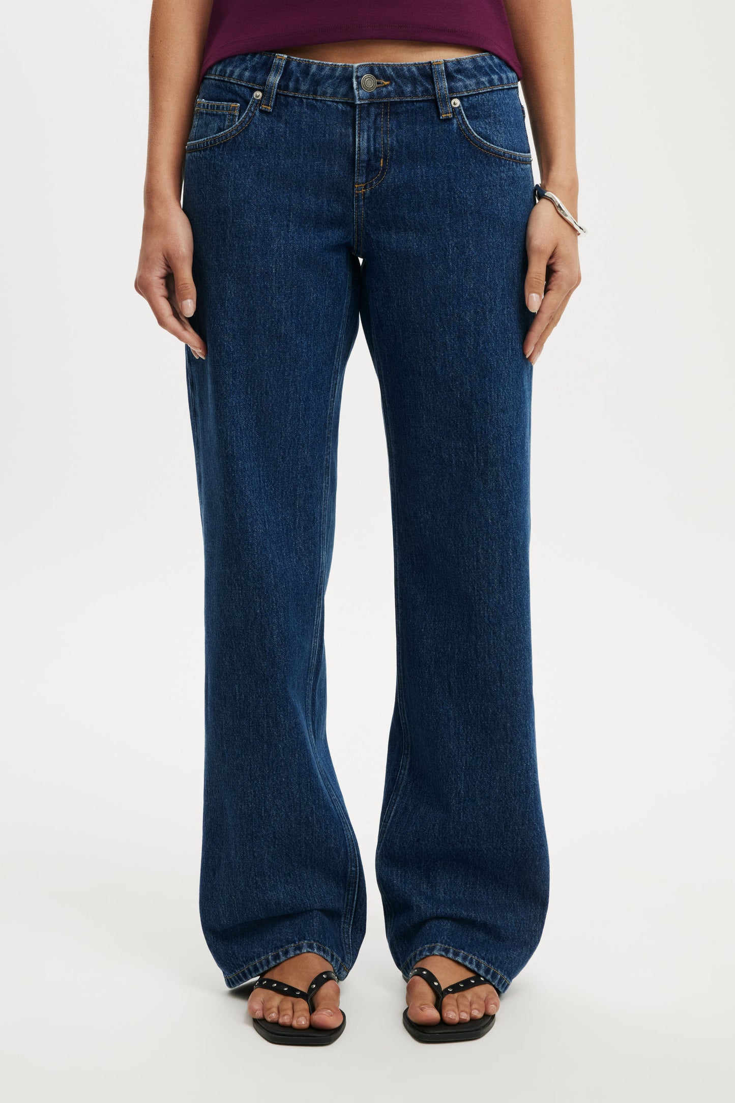 Low Rise Straight Jean