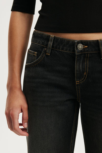 Low Rise Straight Jean