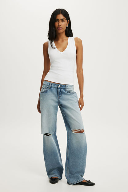 Low Rise Straight Jean