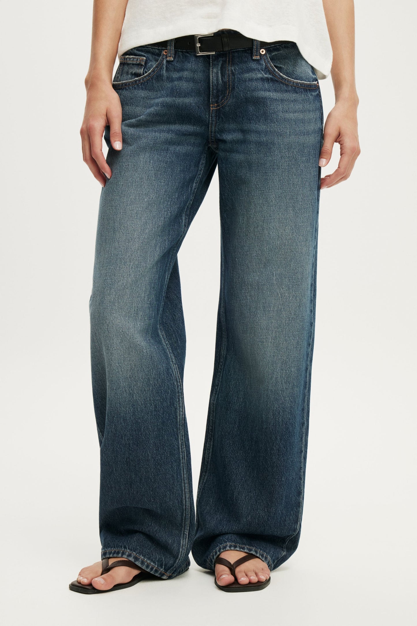 Low Rise Straight Jean
