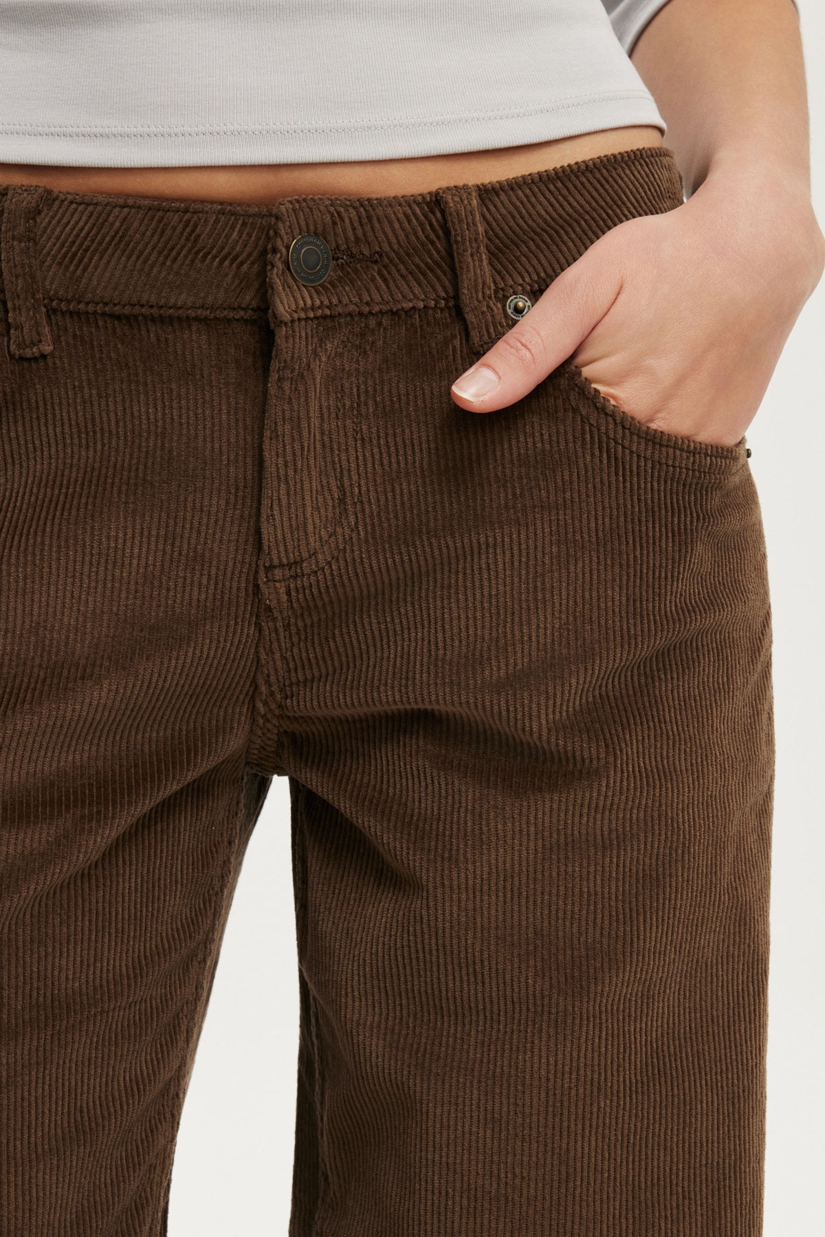 Low Rise Straight Jean