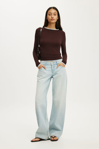 Low Rise Straight Jean